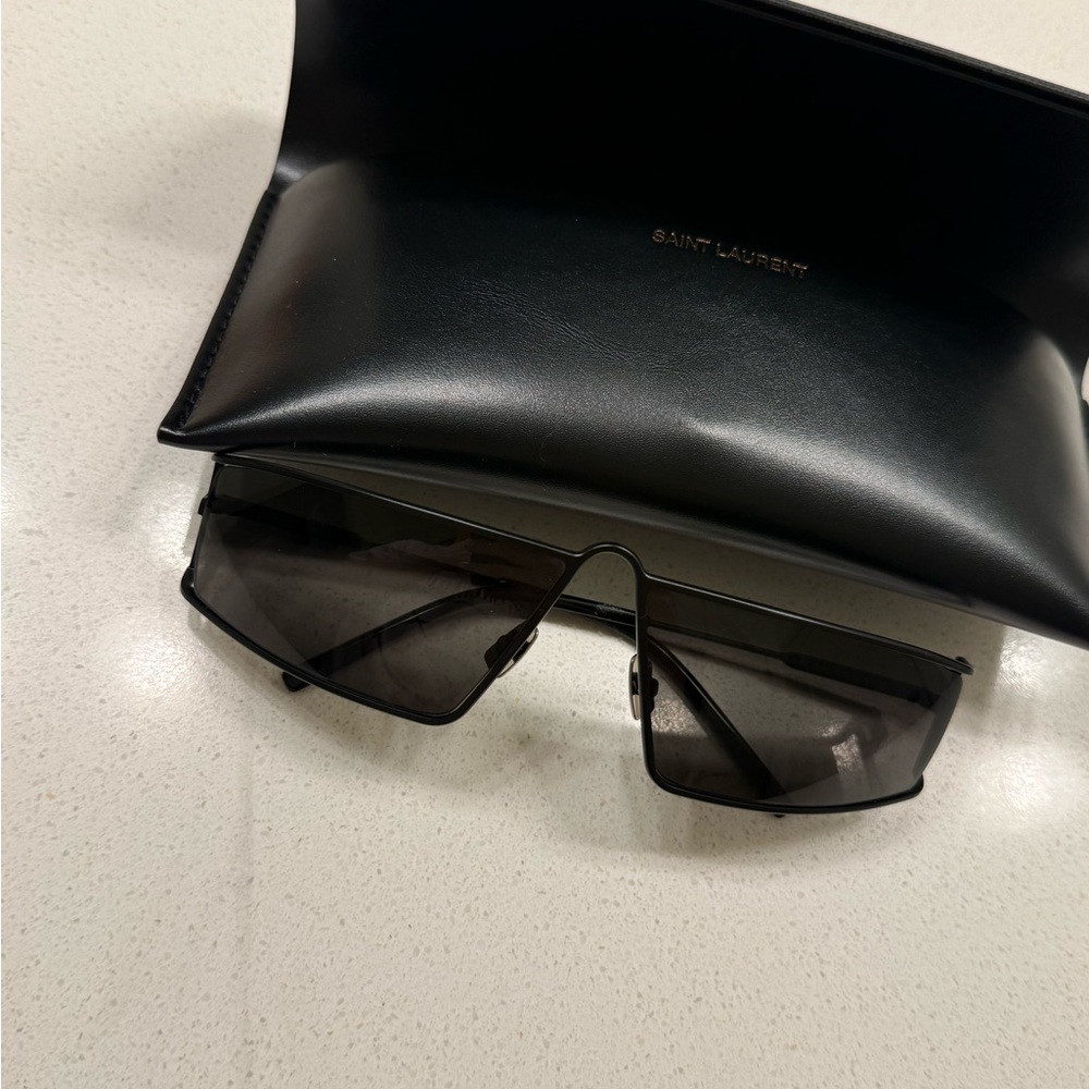 Saint Laurent SL 606 - Picture 2 of 5